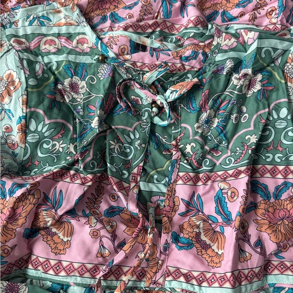 Dresses & Skirts - Floral Patterned Dress with Tie Neck